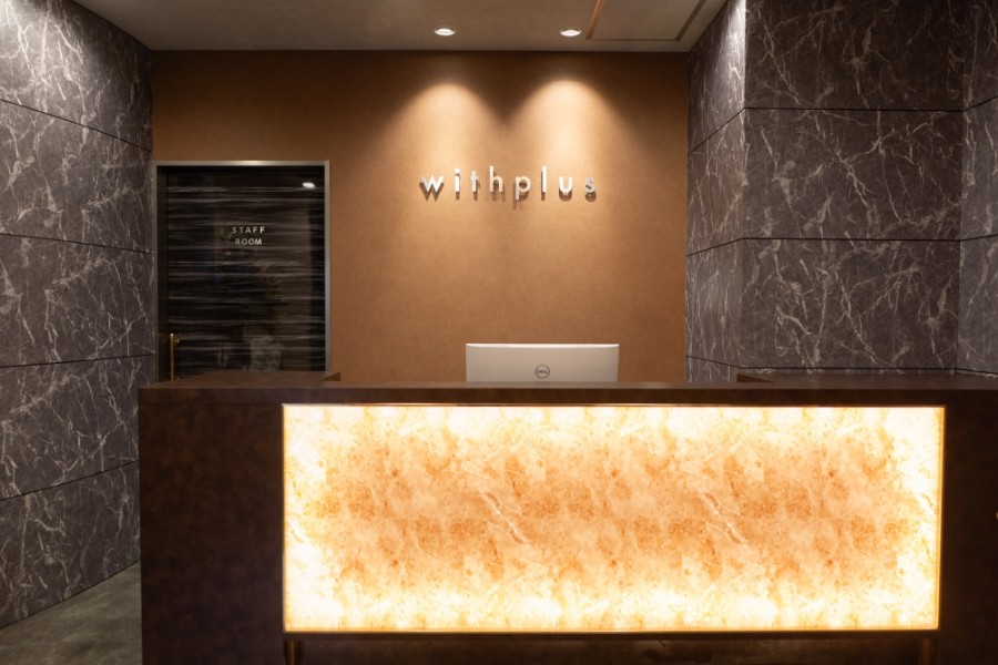 withplus 三川町店